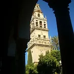 Nuevo Sueno Del Alcazar Apartment